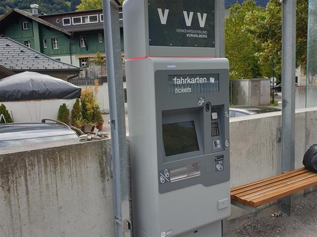 Neue Fahrscheinautomaten der Montafonerbahn